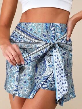 Lulus Trendy Tales Blue Multi Scarf Print Satin Tie-Front Skort - NWT